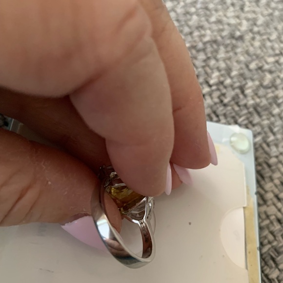 Ornate Yellow and Silver Gemstone custom Ring like new - Picture 5 of 7